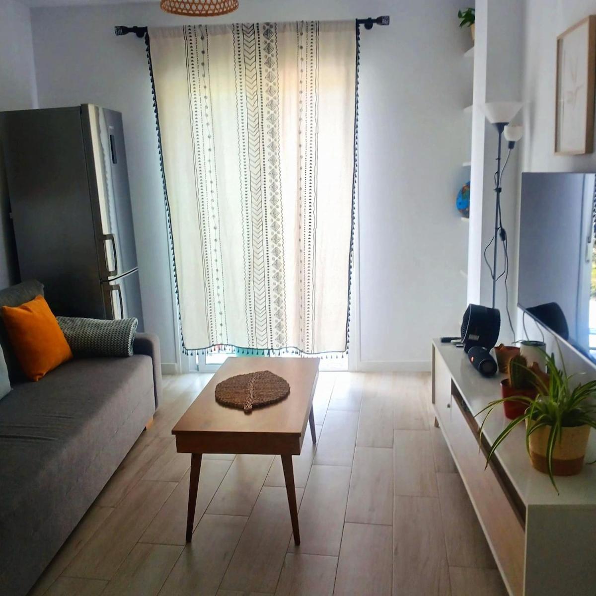 Apartment Bright In *
