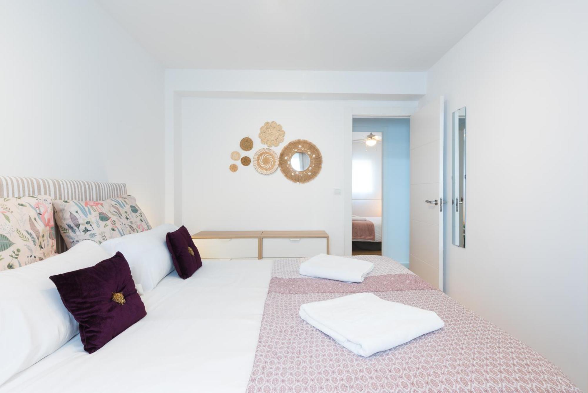 Wintowinrentals Modern, Fully Equipped And Well Connected In *