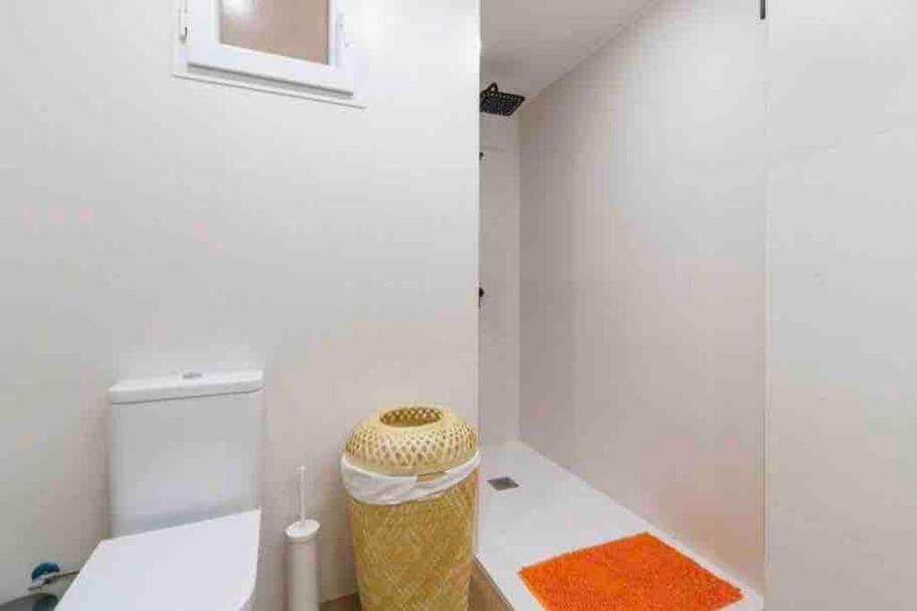 Bonito A Pocos Minutos Del Centro Clav- Apartamento *