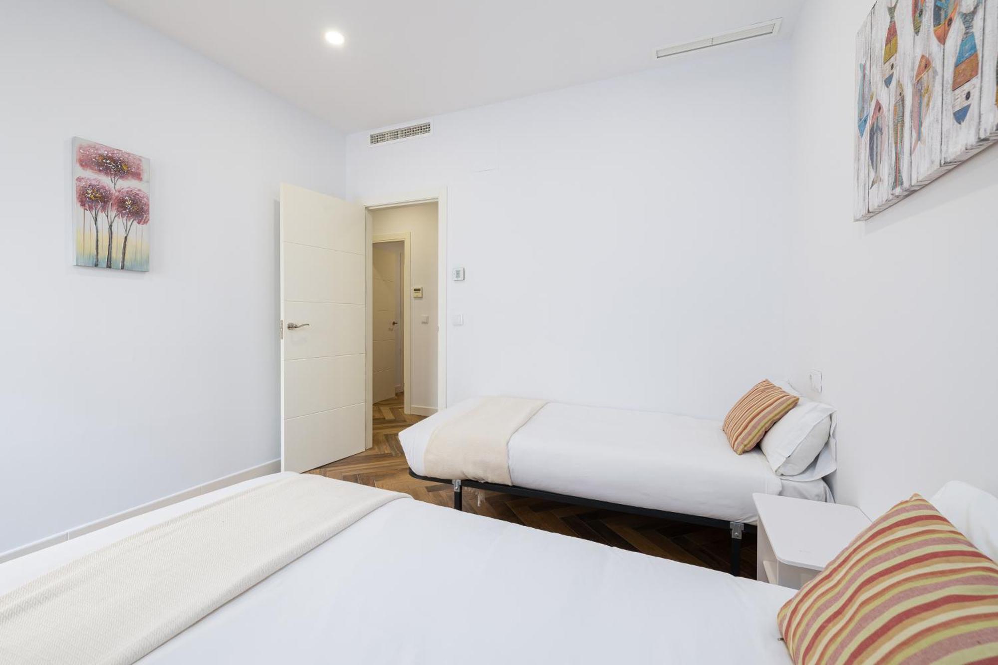 Apartamento H2m Pasaje Nobleja Close Train St, Smarttv, Aacc