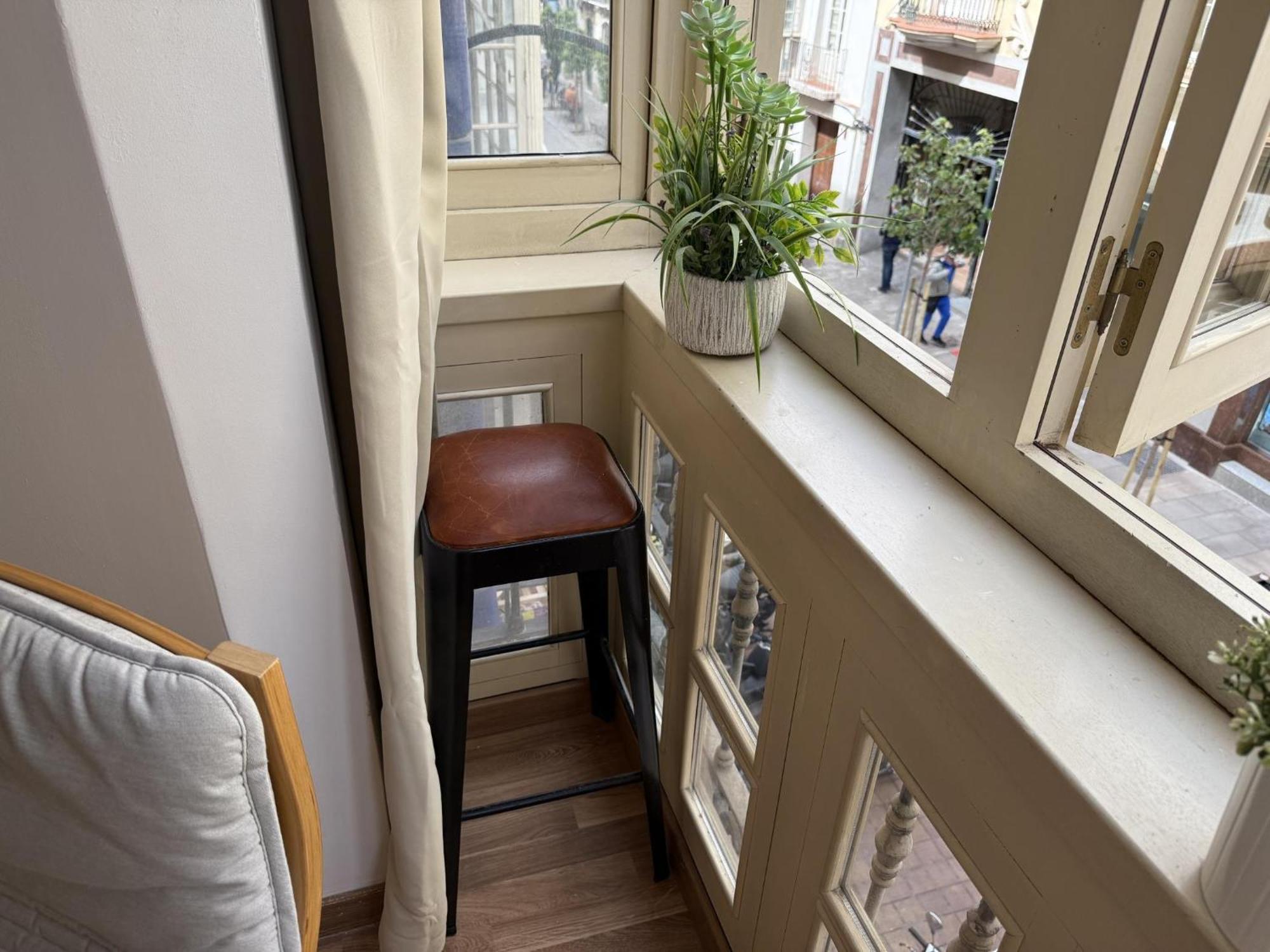 Balcon De *