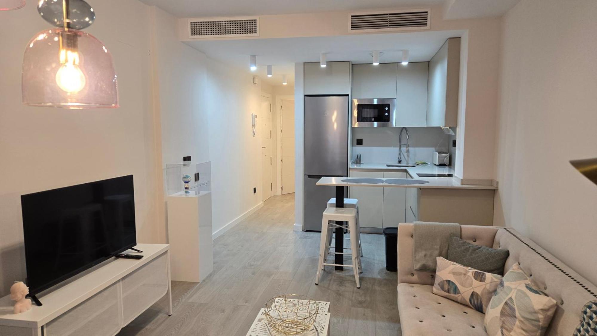 Zambra Arthouse By Del Parque Flats * Malaga