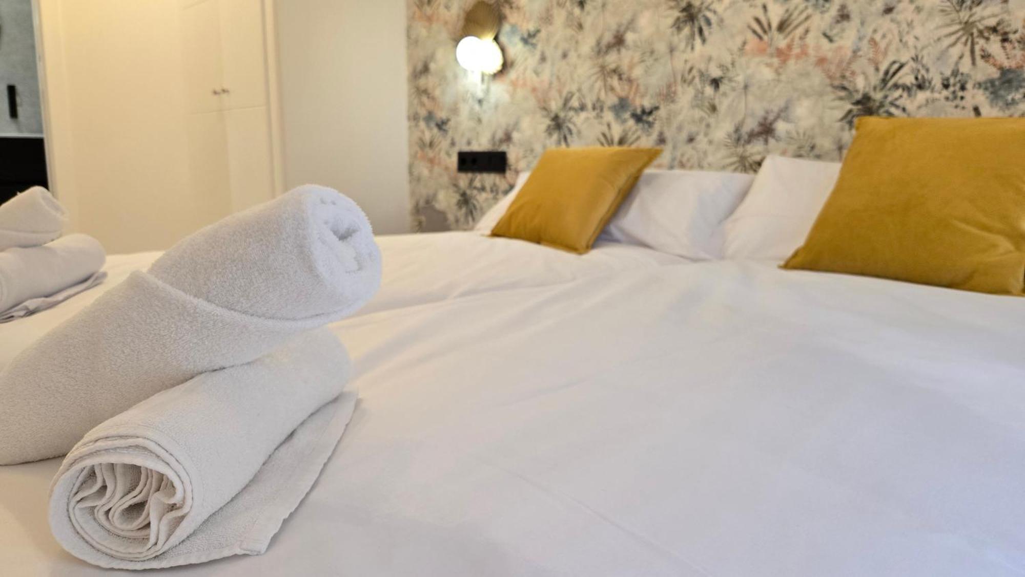 Zambra Arthouse By Del Parque Flats * Malaga