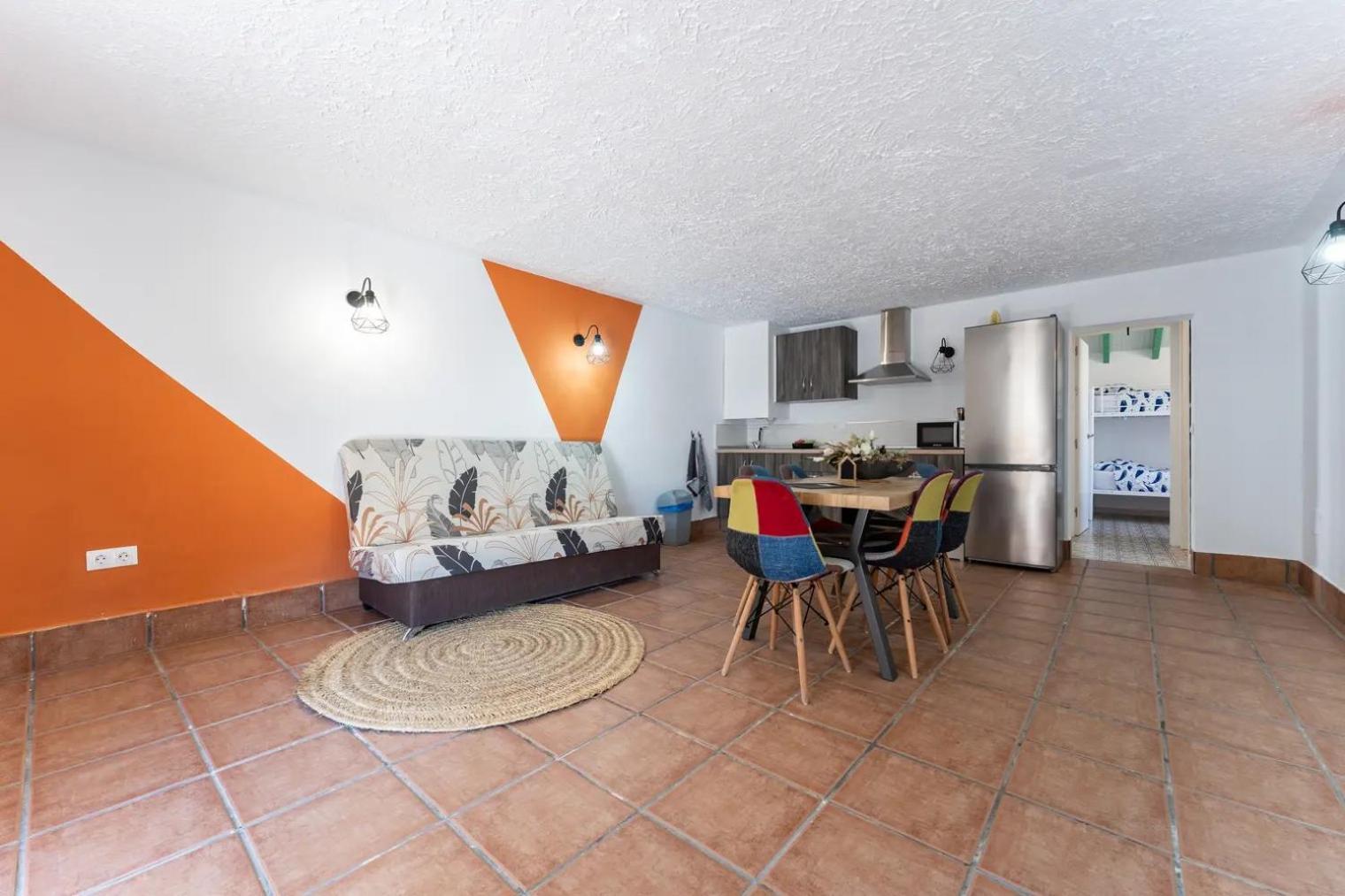 La Casa De Familia Bed and breakfast