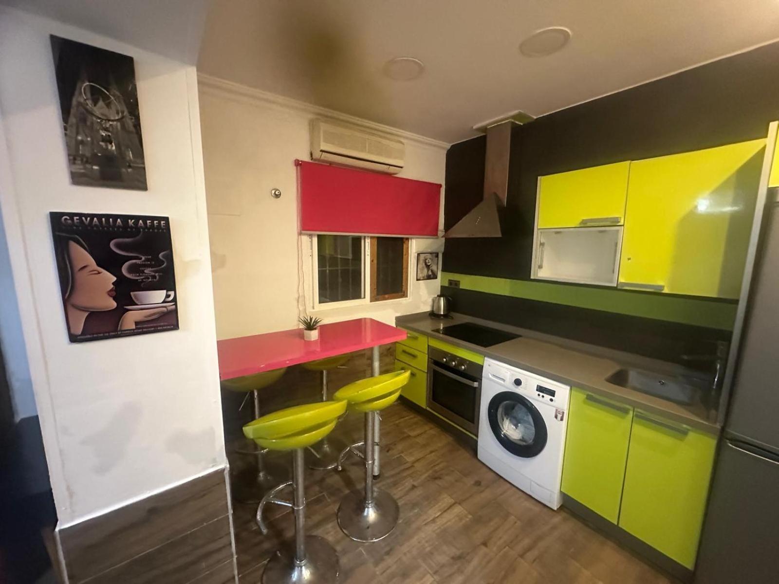 Fantastic Estudio Cerca Del Carrefour Rosaleda * Málaga