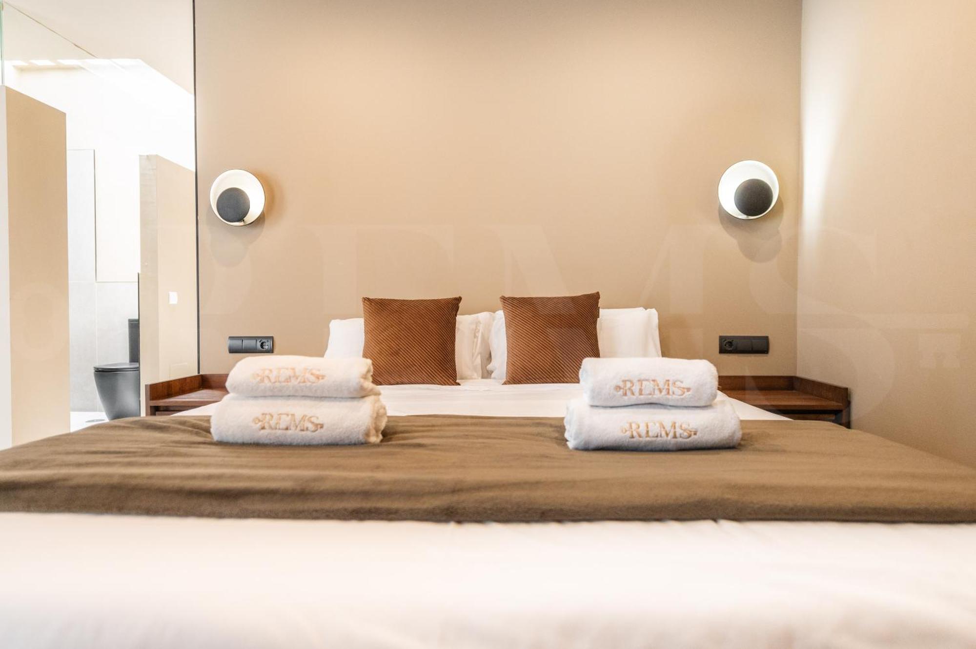 Penthouse & Private Rooftop In The Heart Of By Rems Apartment Malaga