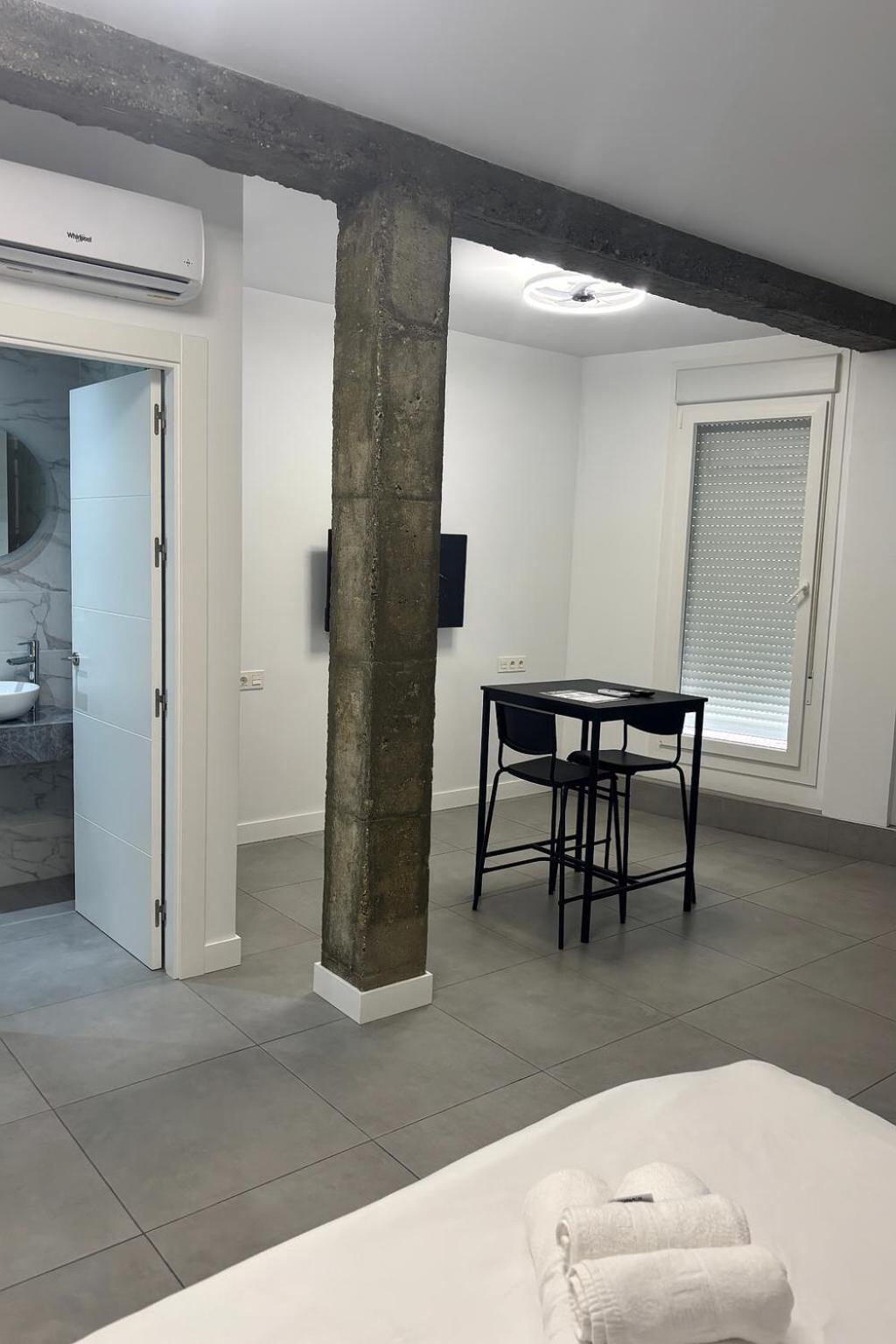 Apartamento 1 A 10 Caminando De La Estacion De Bus Y Tren Maria Zambrano