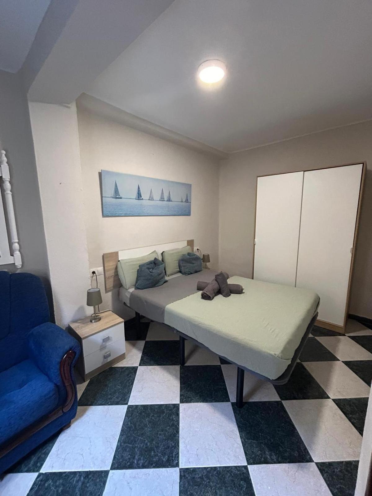 Apartment Calu Homes Cerca De Estacion De Tren Malaga