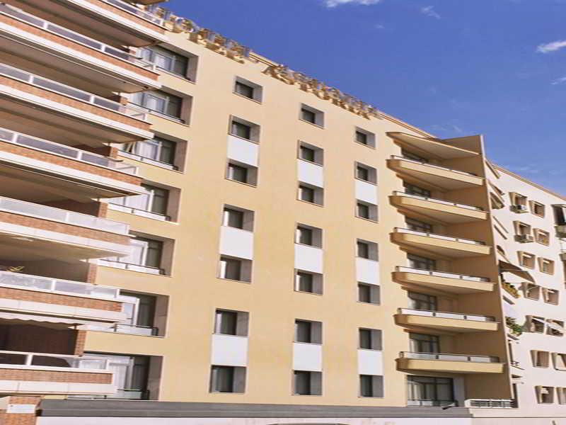 Hotel Eurostars Astoria 3*