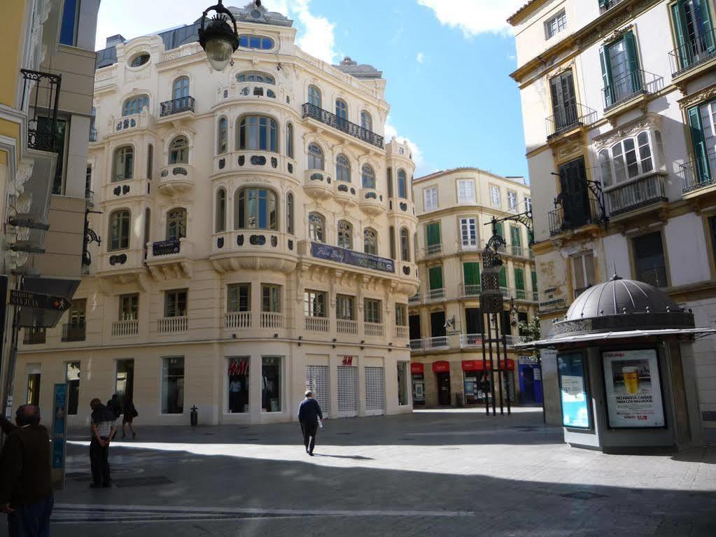 Iloftmalaga Souviron * Málaga