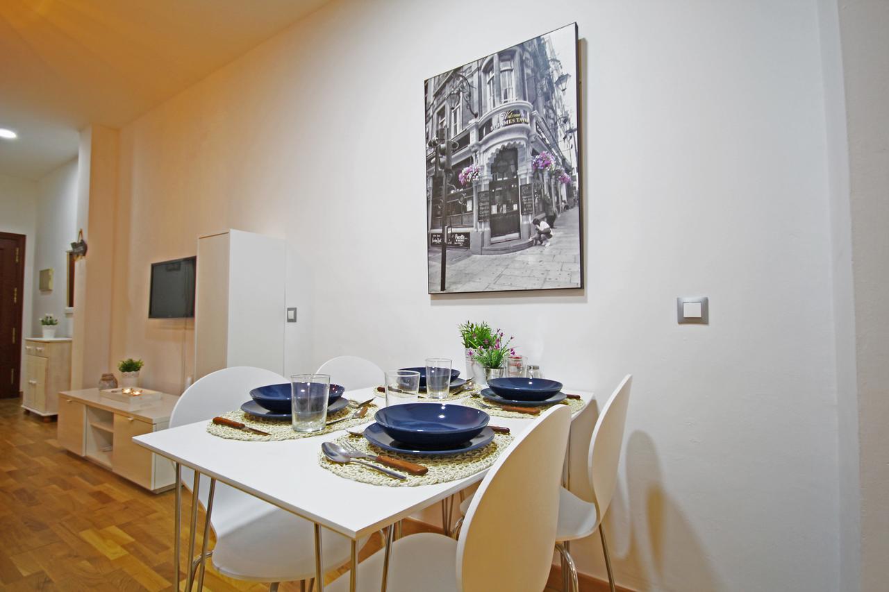 Jinetes Grupalmalaga Apartamento Málaga