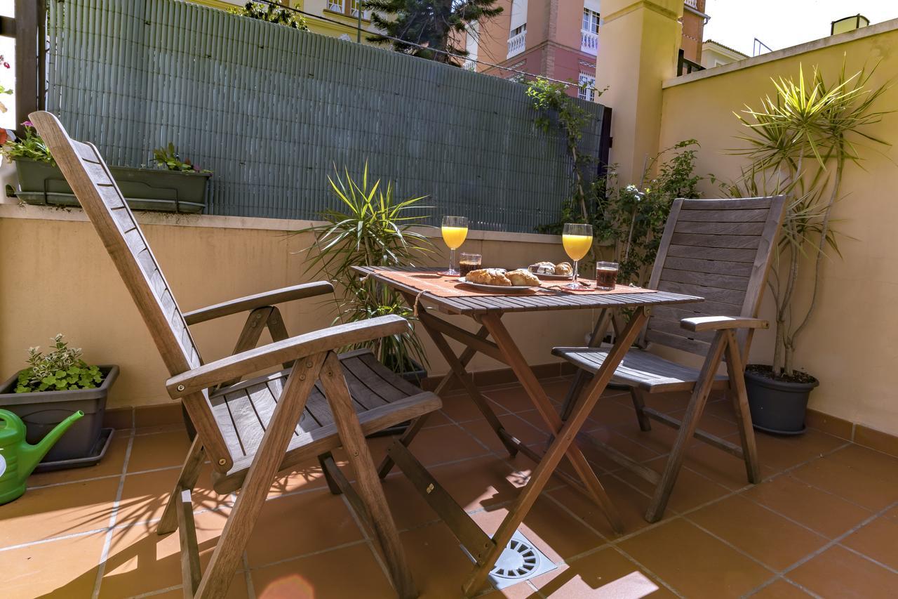 Livemalaga & Parking Apartamento *