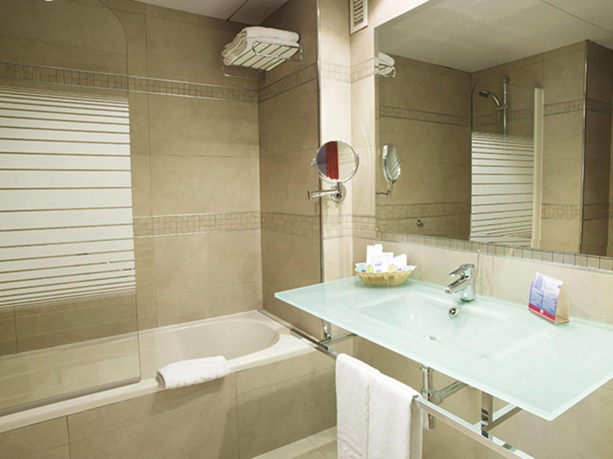 Hotel Ms Maestranza 4*
