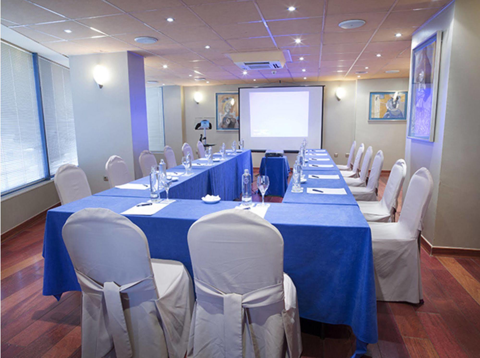 Ms Maestranza 4* Malaga
