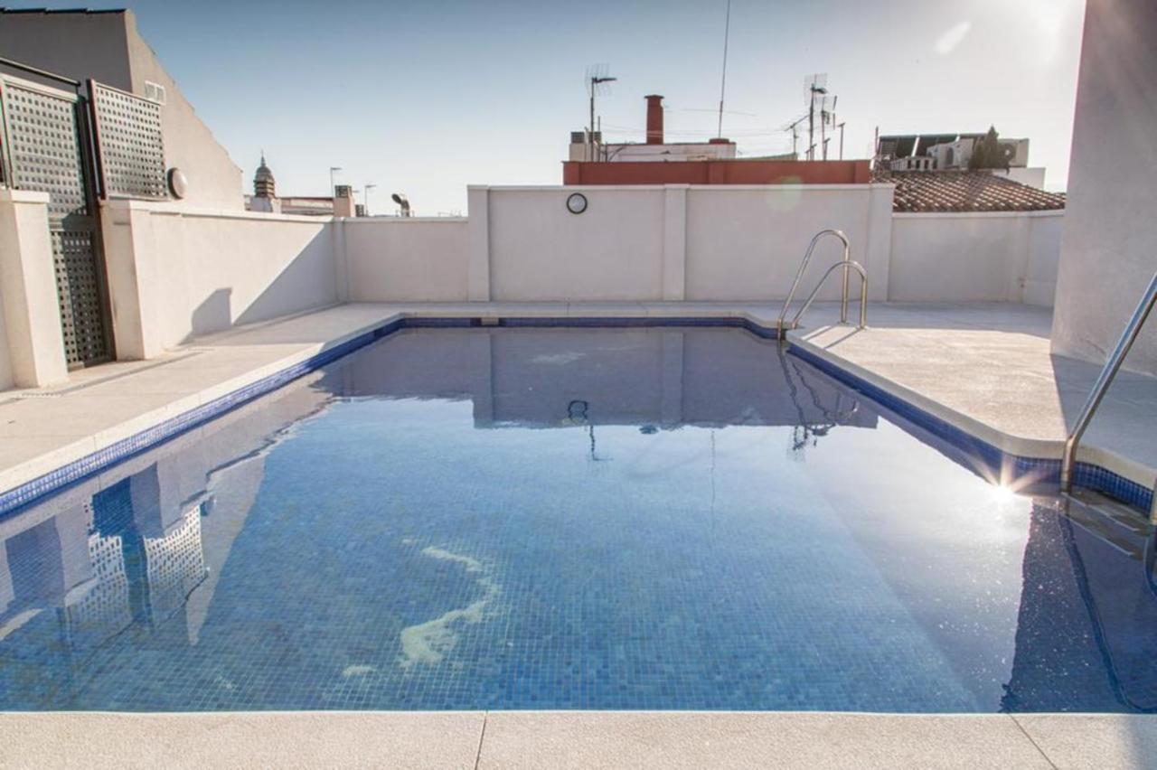 Apartamento Atico terraza privada piscina centro ac nuevo 1hab