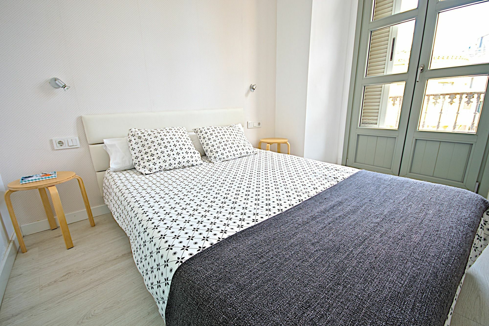 Urban Apartamento *