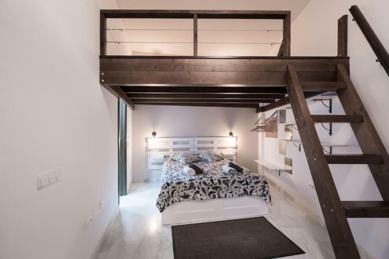 Design In The City Center Apartment *