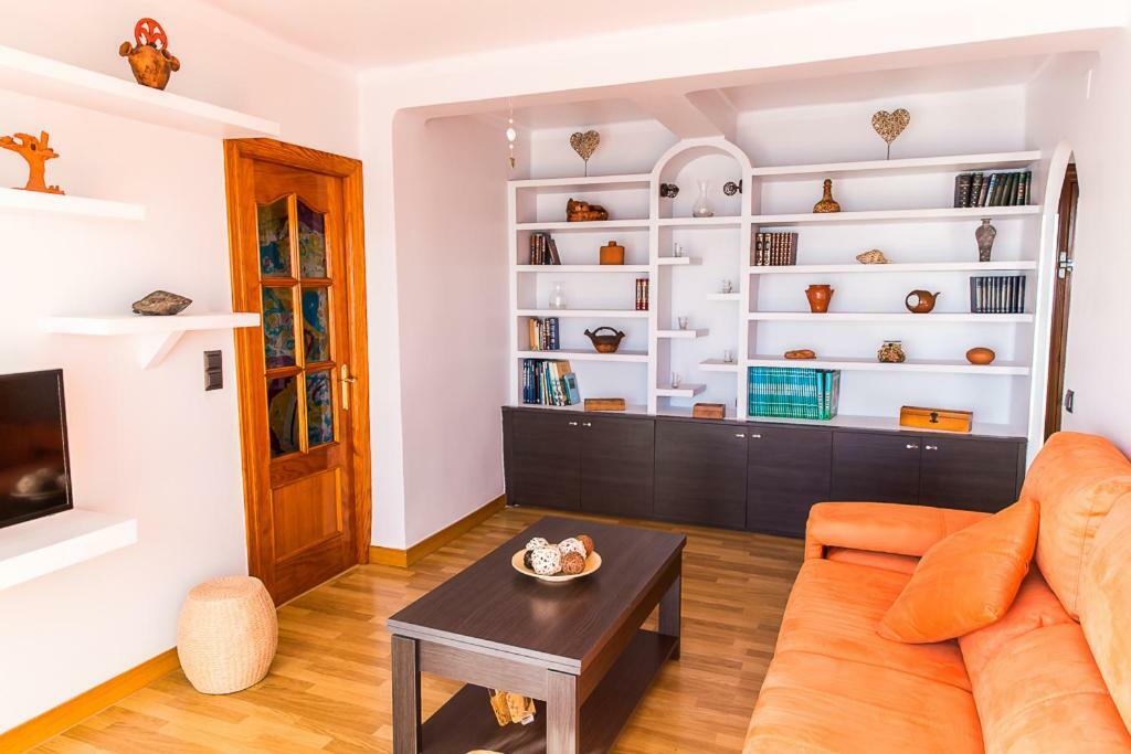 Piso Primera Línea De Playa Apartamento *