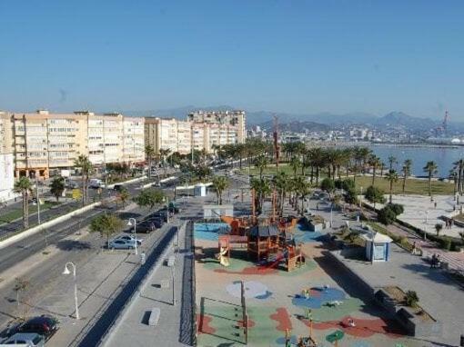 Paseo Maritimo De Poniente Apartamento *