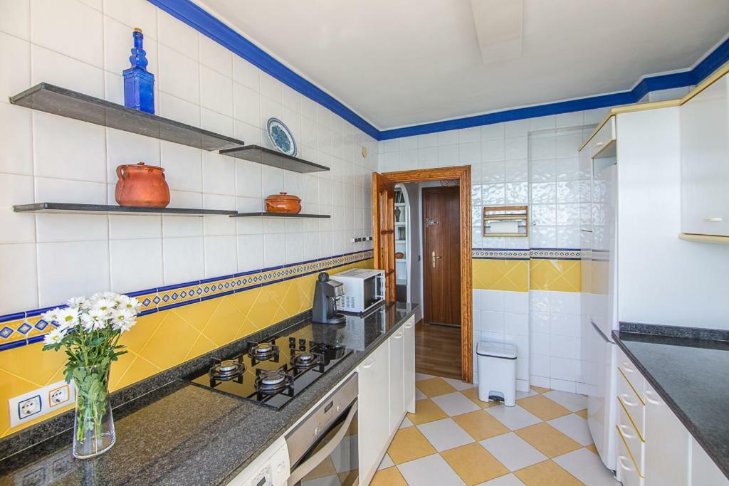 Piso Primera Línea De Playa Apartamento *
