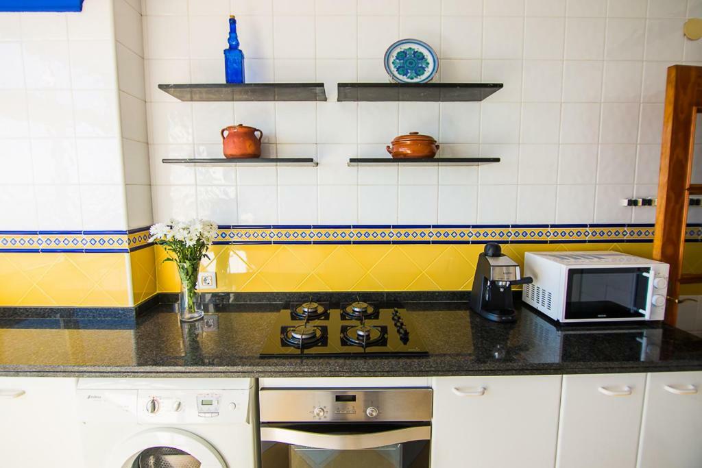 Apartamento Piso Primera Línea De Playa *
