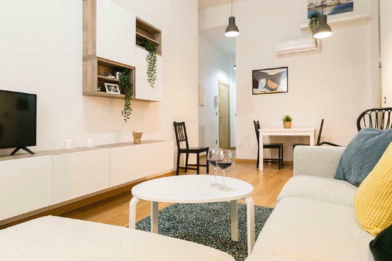 Apartment Family Patio&swimming Pool In Center *