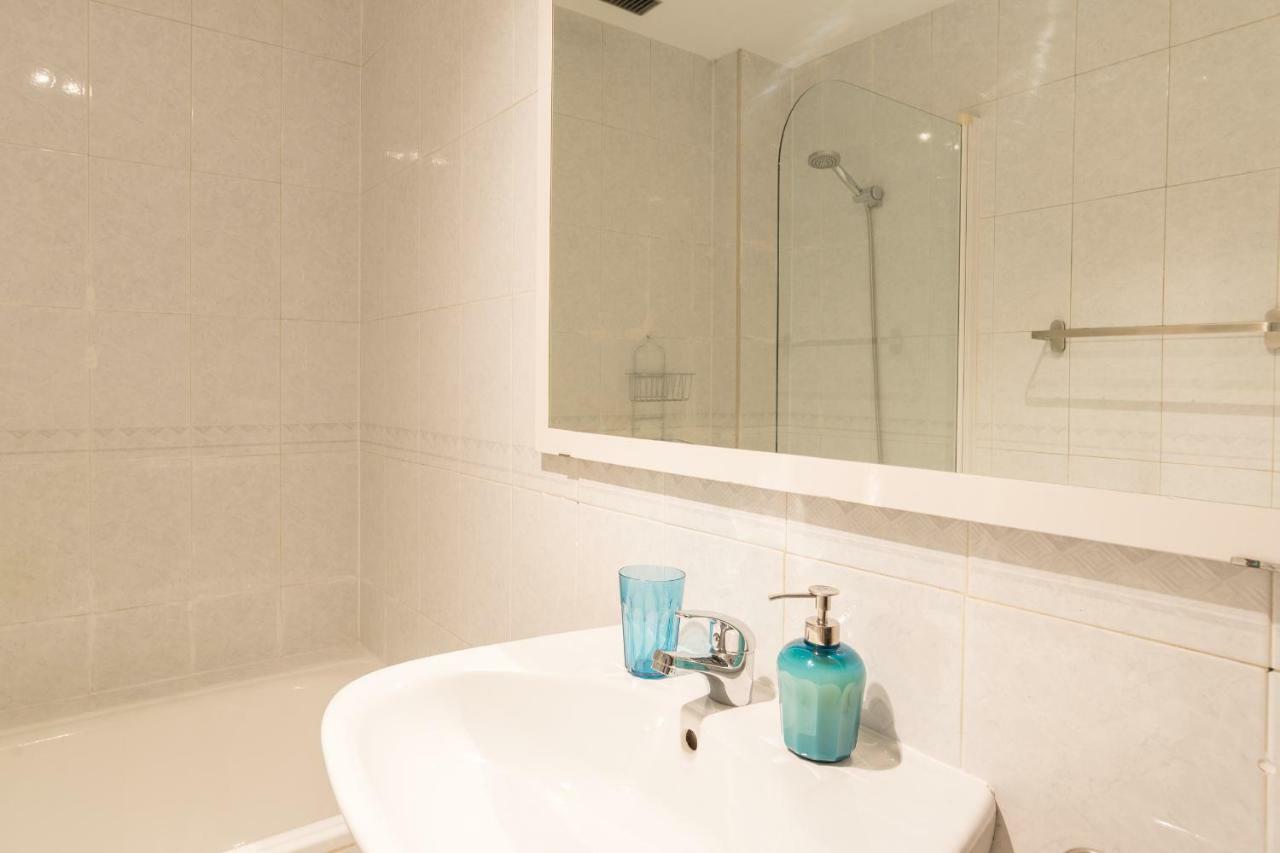 Apartamento Ambb-private Patio-steps Away From Old Town Málaga