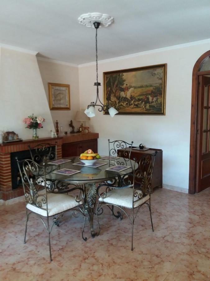 De La Rosa Málaga