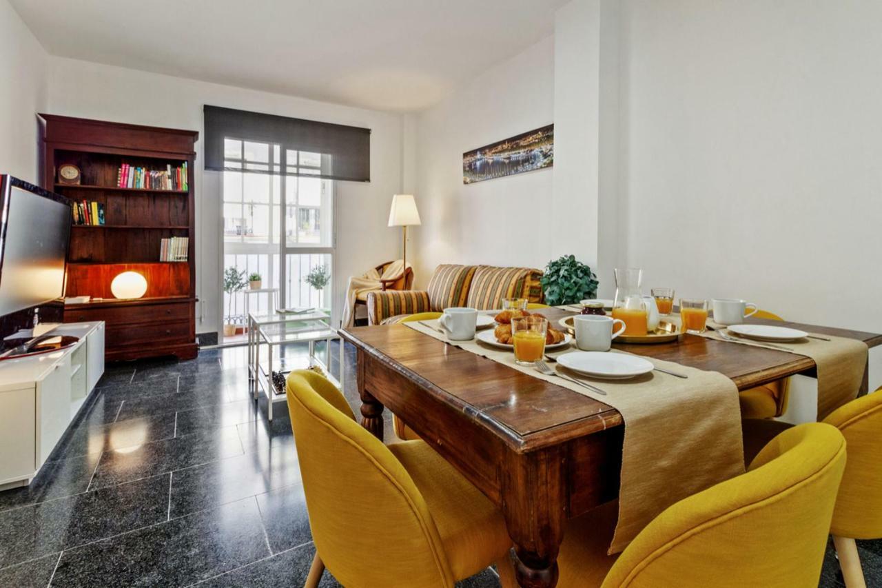 Apartamento Spacious Centre In Málaga