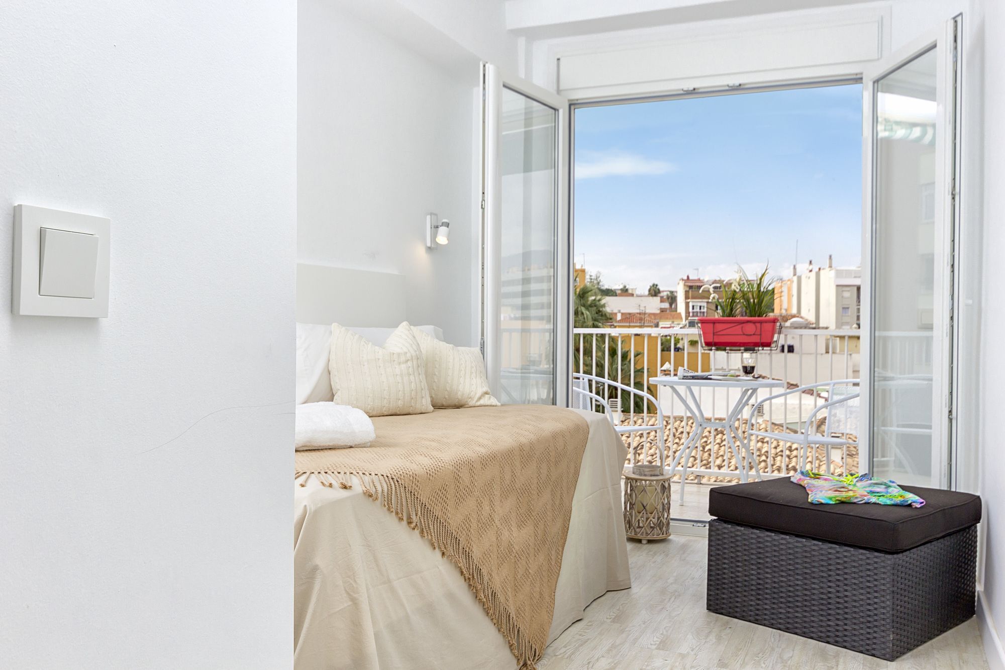 Victoria Apartment *