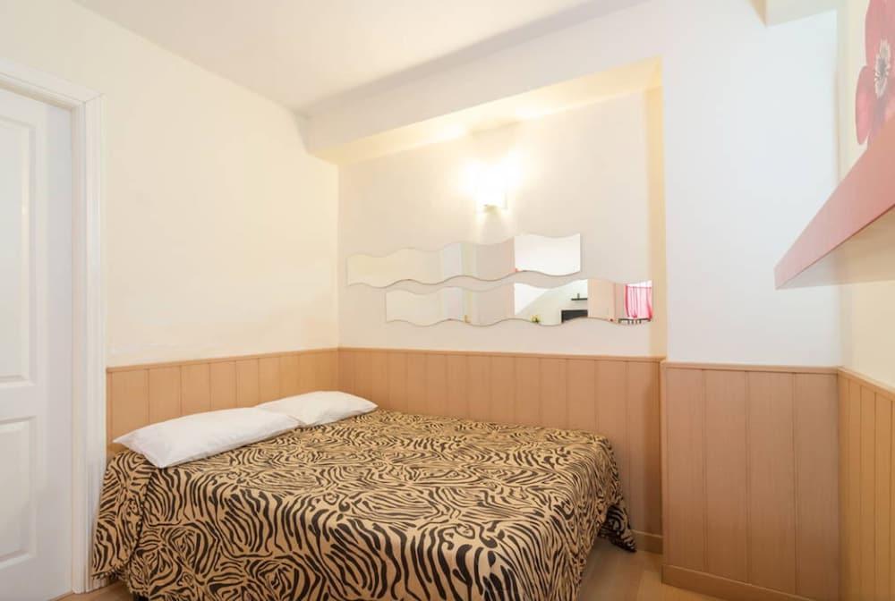 Amazing Center Hotel Malaga