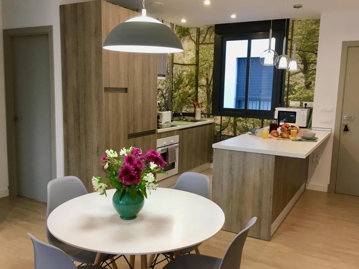 Apartamento Calle Parras 10, A Light, Spacious Flat In The Centro *